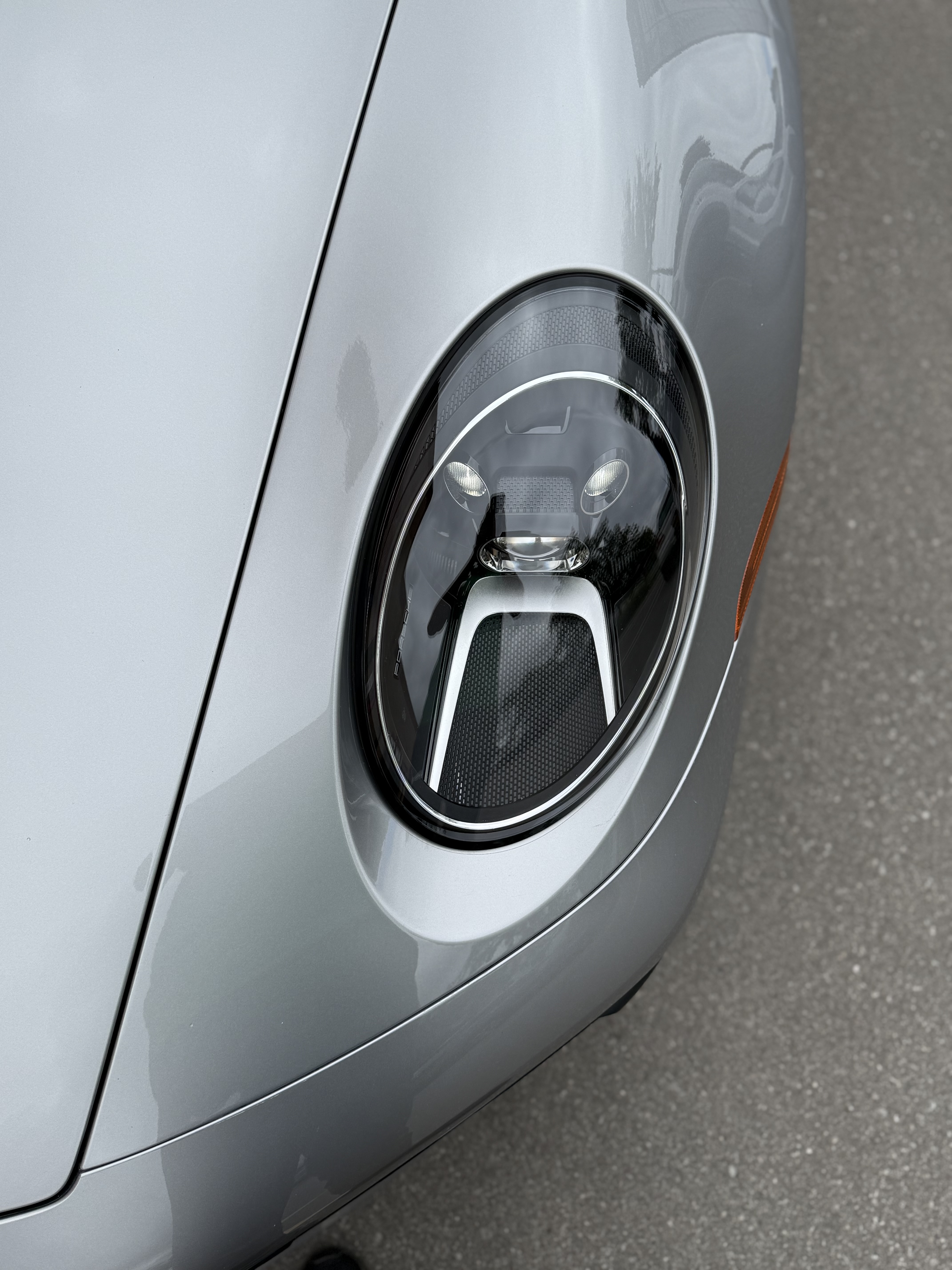 Clear bra PPF installation on vehicle front end